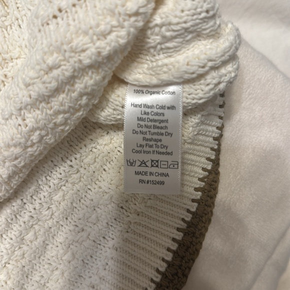 BNWT Amour Vert Sweater Tank - Picture 3 of 3